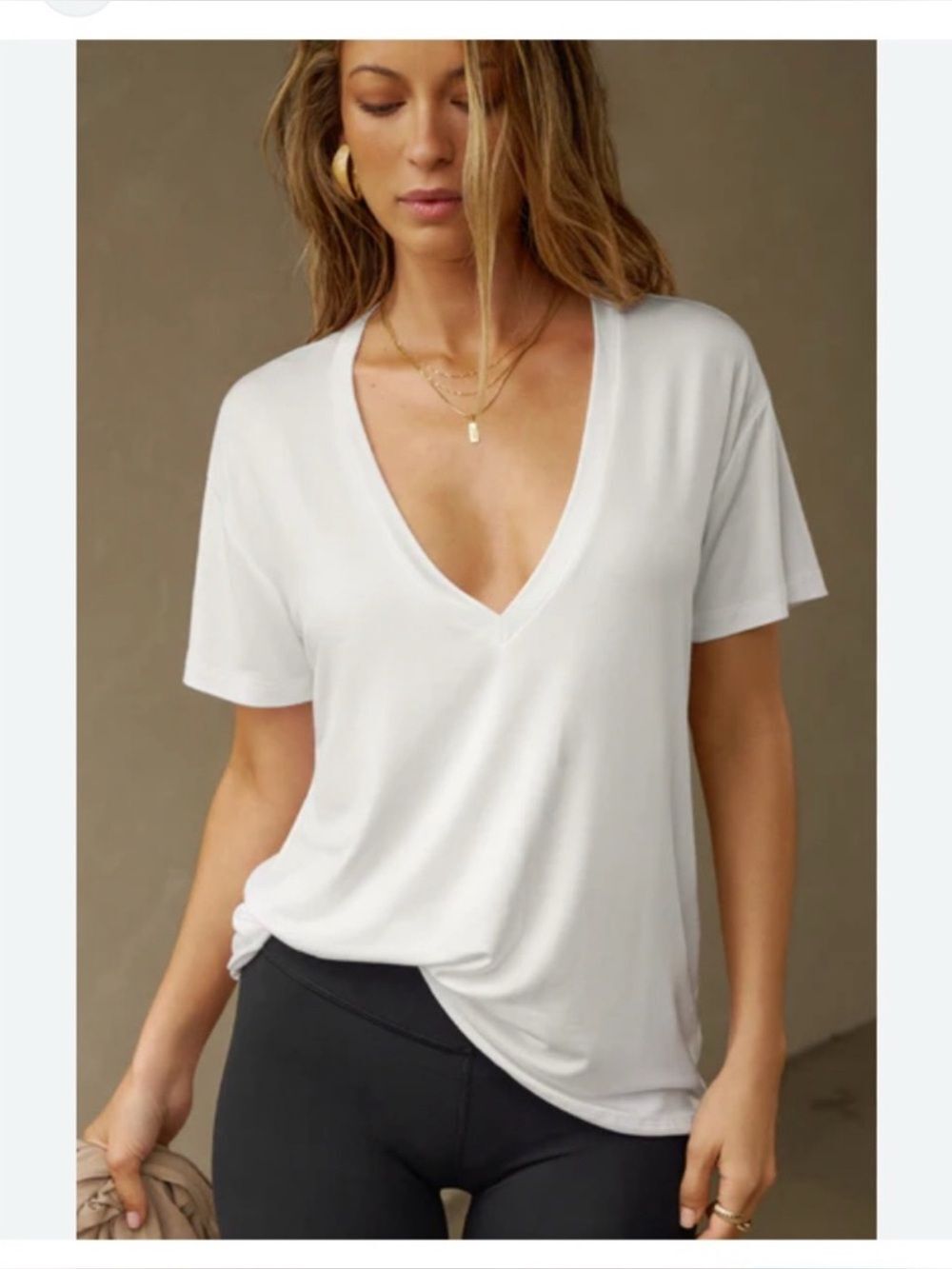 Anine Bing 100% silk White v neck tee size XS
